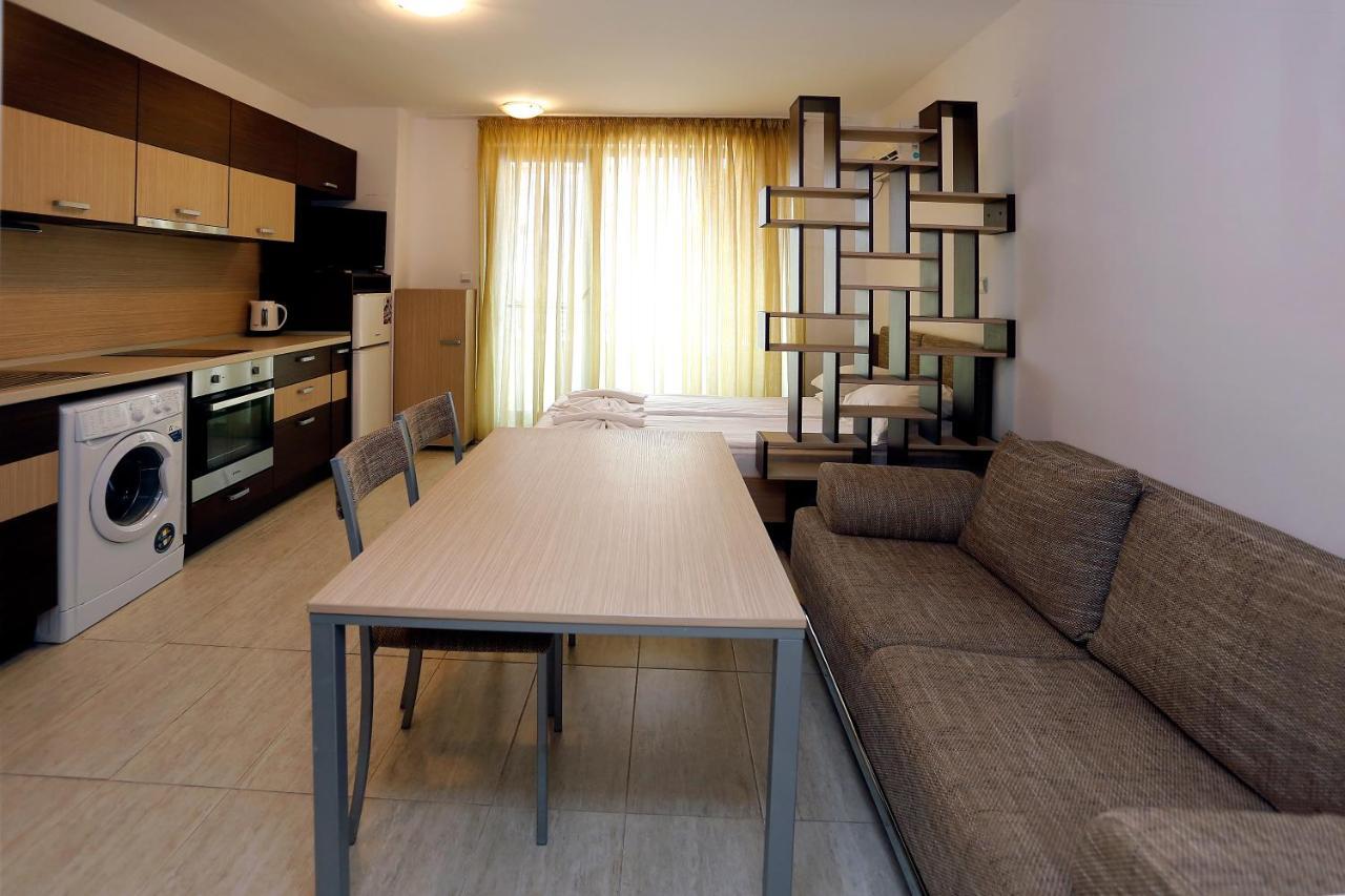 Low Cost Apartments In Green Life Szozopol Kültér fotó